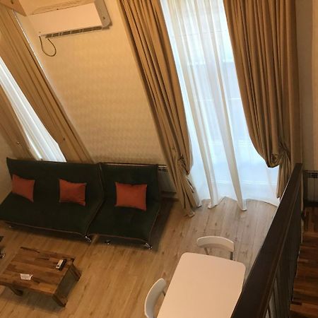 Full Comfort Apartment On Aghmashenebeli Tbilissi Extérieur photo